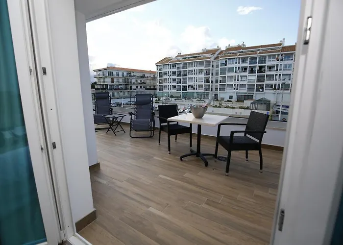 Ocean Lounge 4*