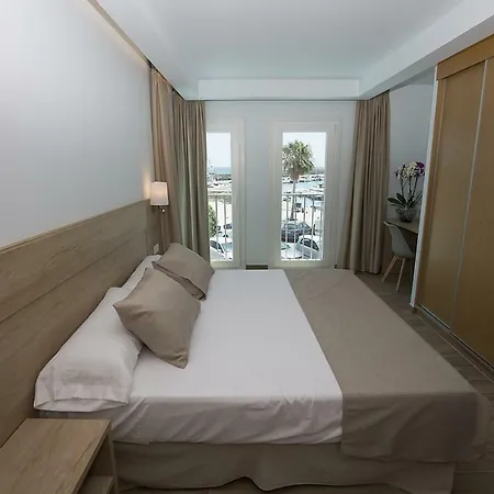 Ocean Lounge 3*
