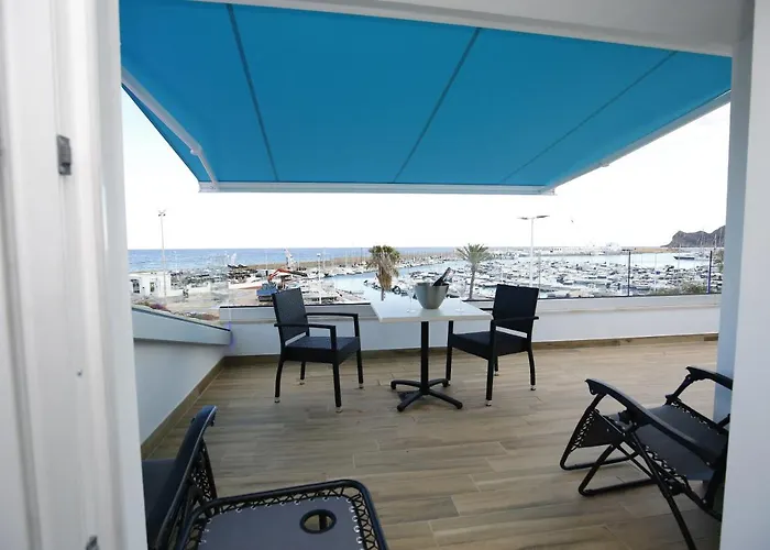 Ocean Lounge Gæstehus