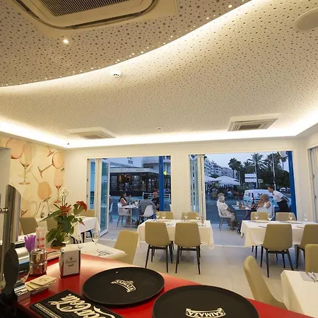 Πανσιόν Ocean Lounge
