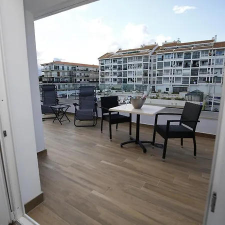 Ocean Lounge 3*