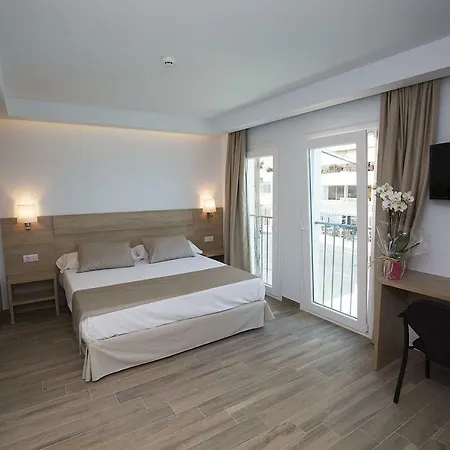 Ocean Lounge Πανσιόν
