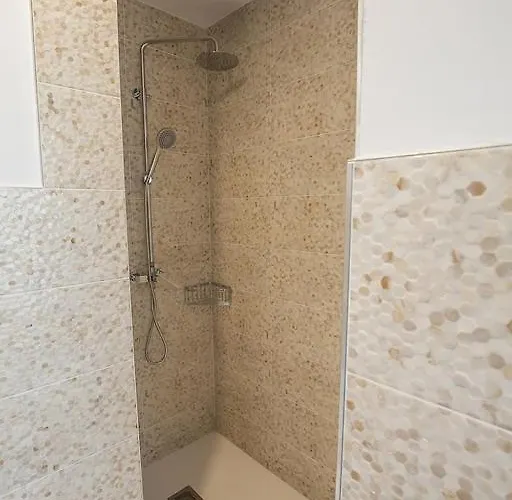 招待所 Ocean Lounge 阿尔啼