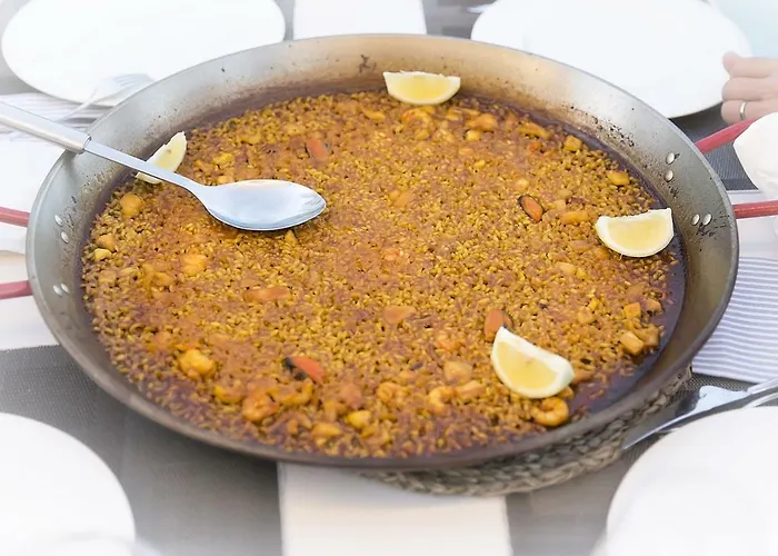 Ocean Lounge 招待所 阿尔啼